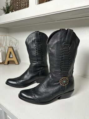 Vintage Acme Western Boots Womens 6.5M Black Leather Cowboy Boots Concho